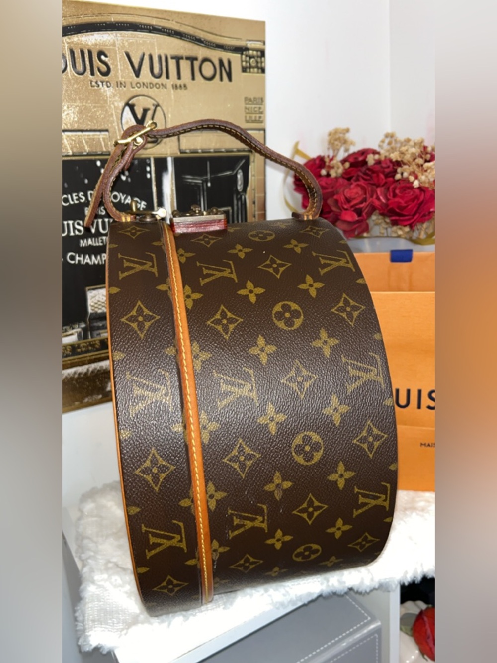 Louis Vuitton Boite Chapo 30  Monogram Round Hat Box - Picture 2 of 16